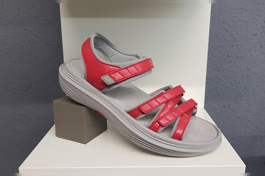 Tessin Magenta Women